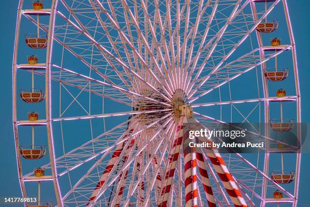 ferris wheel, honfleur, normandy, france - honfleur stock-fotos und bilder