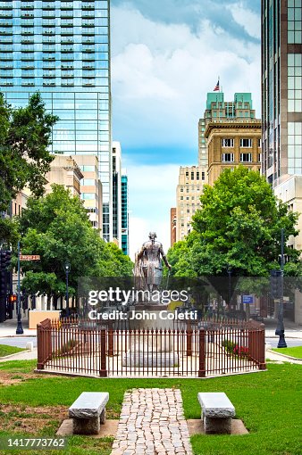 George Washington Statue, Union Sqaure, State Capitol Grounds, Raleigh, North Carolina George Washington Statue, Union Sqaure, State Capitol Grounds, Raleigh, North Carolina
