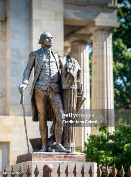 George Scott Raleigh 138 Raleigh Statue Stock Photos, High-Res Pictures, and Images - Getty ...