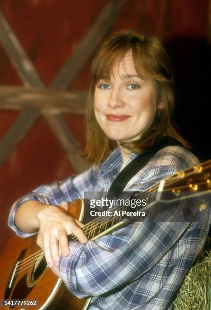 Iris DeMent appears in a portrait when she performs at a music video filming on May 10, 1994 in New York City.