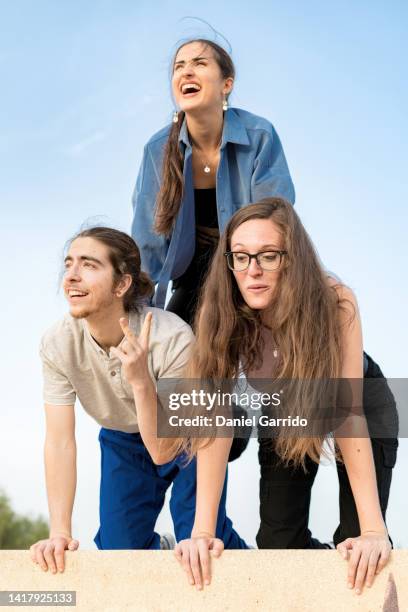 Inverted Friend 145 Inverted Pyramid Stock Photos, High-Res Pictures, and Images ...