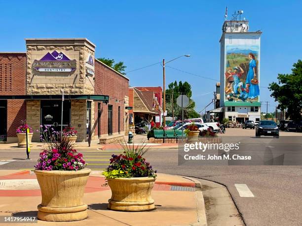 downtown berthoud, colorado (usa) - silage stock pictures, royalty-free photos & images