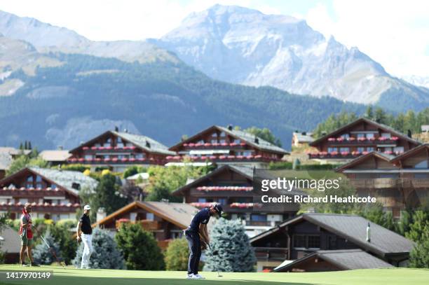 Danny Willett of England putts on the 14th green during Day One of the Omega European Masters at Crans-sur-Sierre Golf Club on August 25, 2022 in...