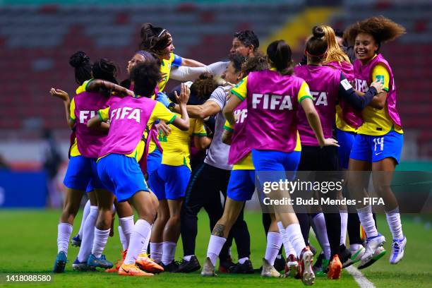 Cris of Brazil celebrates with her teamamtes after scoring her team's first goal during a FIFA U-20 Women's World Cup Costa Rica 2022 Semi Final...