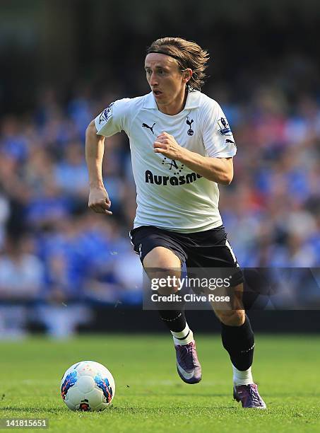 Modric Tottenjam Modric Tottenham Photos and Premium High Res Pictures - Getty Images