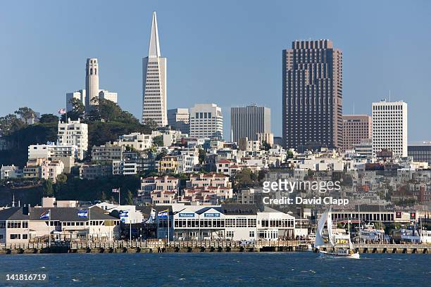 view of san francisco skyline from boat to alcatraz, california, united states of america, north america - fishermans wharf fotografías e imágenes de stock
