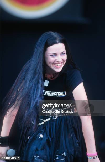 Total 54+ imagen amy lee 2003