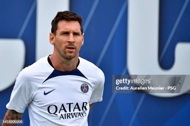 Leo Messi looks on during a Paris Saint-Germain training session at PSG training center on August 26, 2022 in Paris, France.