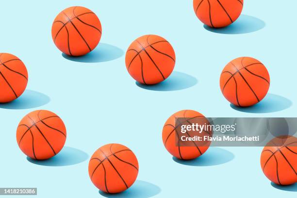 basketball - basketball spielball stock-fotos und bilder