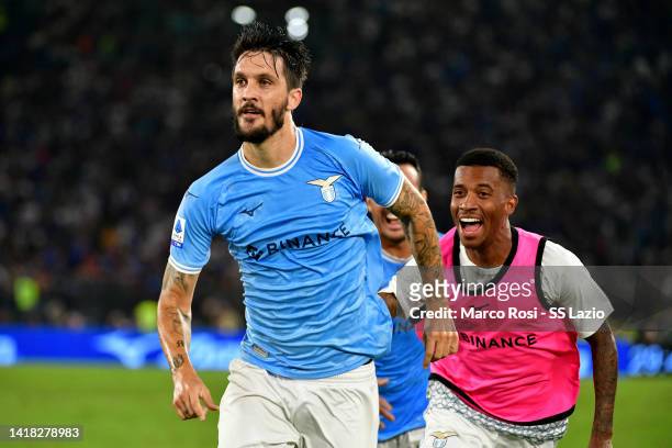 Luis Alberto of SS Lazio celebrates scoring his team's second goal during the Serie A match between SS Lazio and FC Internazionale at Stadio Olimpico...