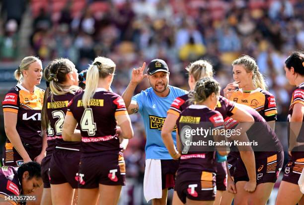 Scott Prince talks to the players during the round two NRLW match between Brisbane Broncos and Sydney Roosters at Suncorp Stadium, on August 27 in...