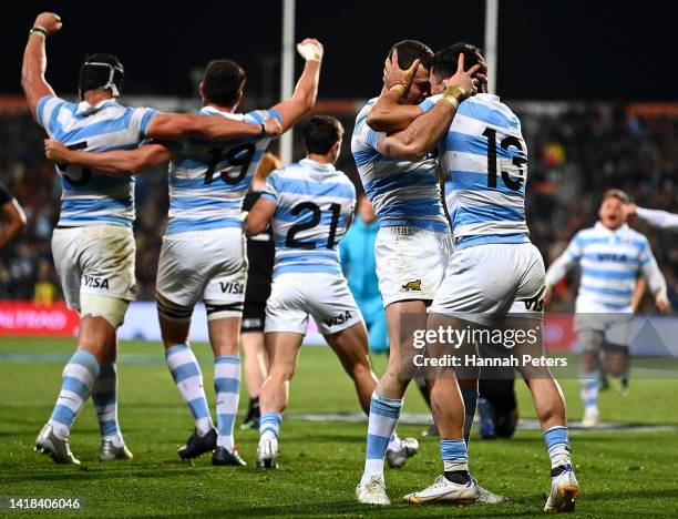 The Pumas celebrate winning The Rugby Championship match between the New Zealand All Blacks and Argentina Pumas at Orangetheory Stadium on August 27,...