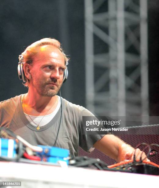 168 Sven Vath Photos & High Res Pictures - Getty Images