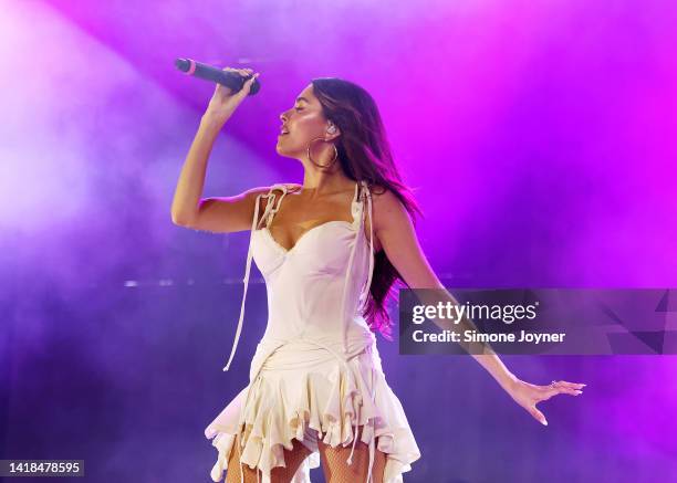 Madison Beer performs live on stage at Reading Festival day two on August 27, 2022 in Reading, England.