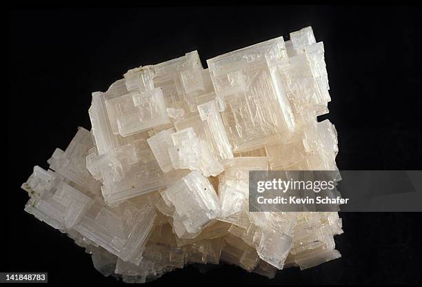 halite crystals, nacl, salt san francisco bay - sodium stock pictures, royalty-free photos & images