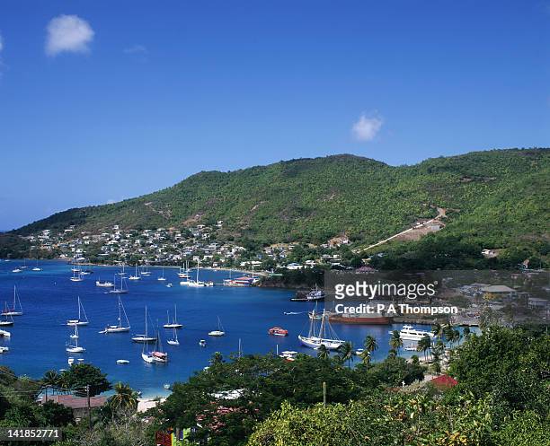 port elizabeth, bequia, st vincent & grenadines, caribbean - bequia stock-fotos und bilder