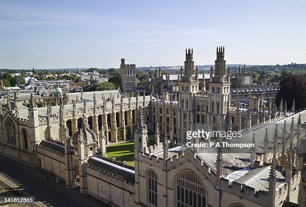 all souls college, oxford, england - oxford united 個照��片及圖片檔