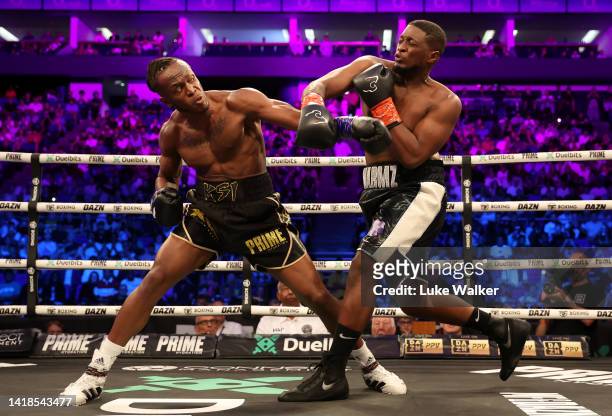 And Luis Pineda throw punches during their Cruiserweight Bout at The O2 Arena on August 27, 2022 in London, England.
