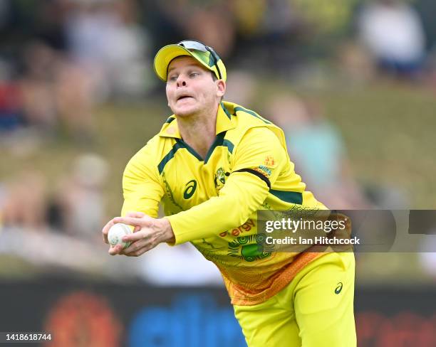 Steve Smith of Australia takes a catch to dismiss Tony Munyonga of Zimbabwe during game one of the One Day International Series between Australia and...