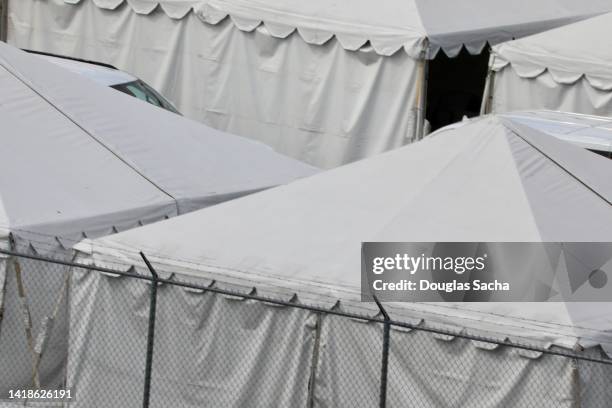 tent and canopy area for temporary shelter - emergency shelter stock-fotos und bilder