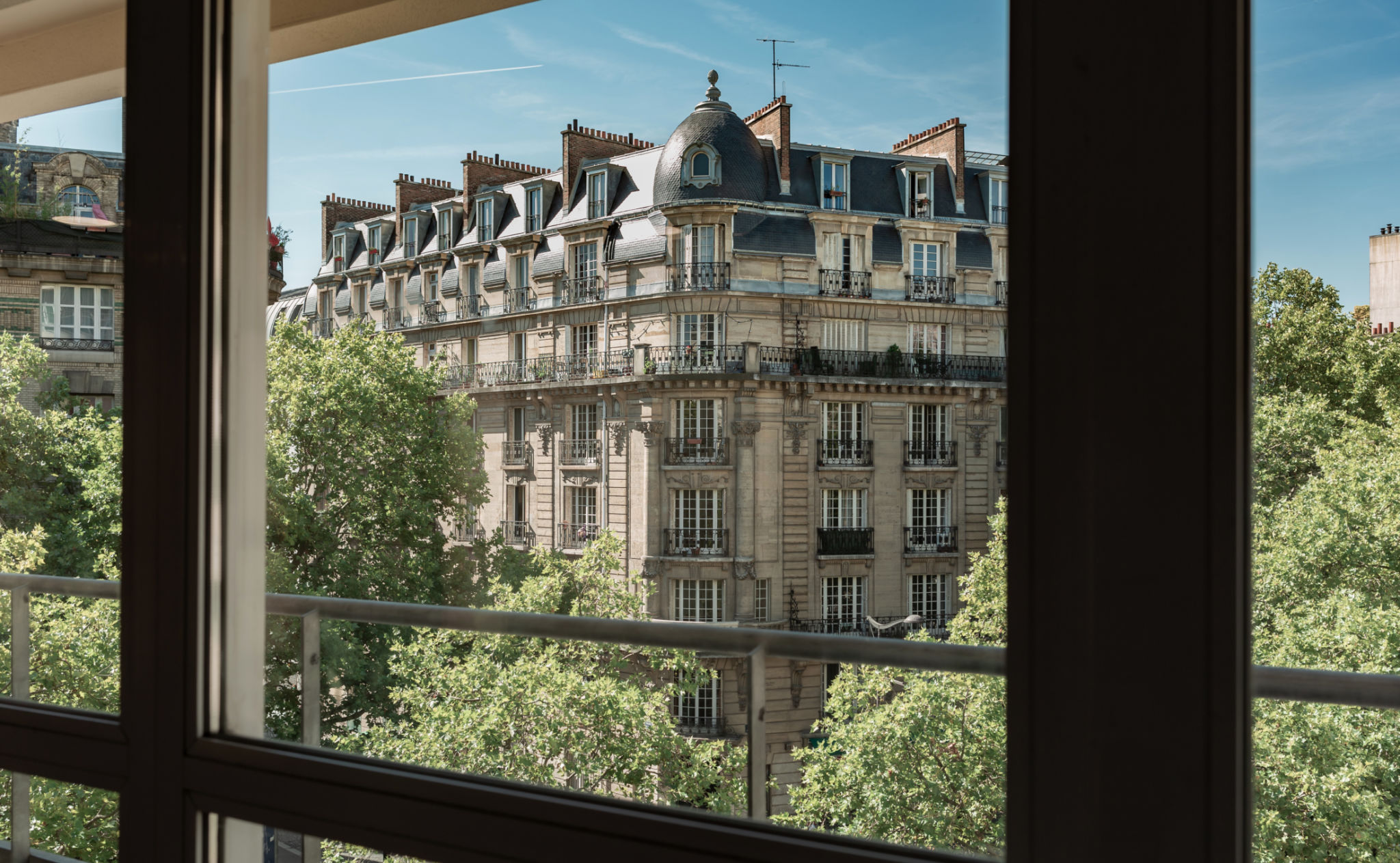 paris office