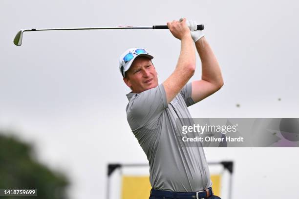 Steven Tiley of Great Britain plays his tee shot on the 14th hole during the third round on Day Four of the Indoor Golf Group Challenge at Allerum...
