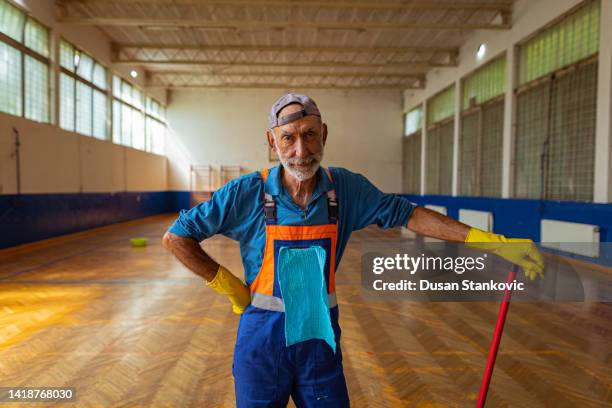 Janitor Mask School Janitor Mask Photos and Premium High Res Pictures - Getty Images