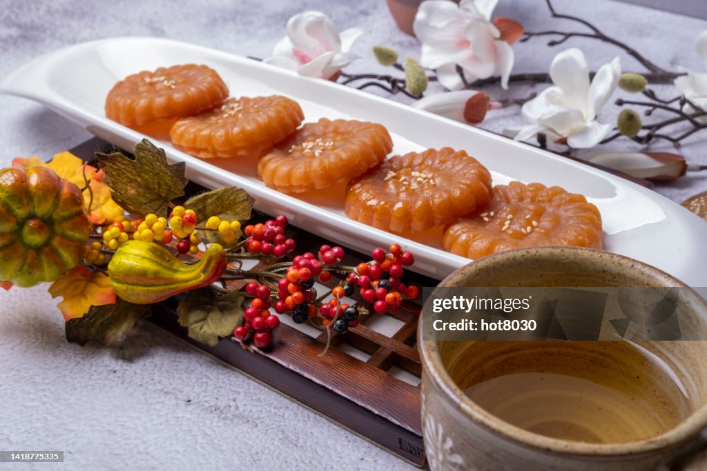 Korean holiday food delicious snack Yakgwa