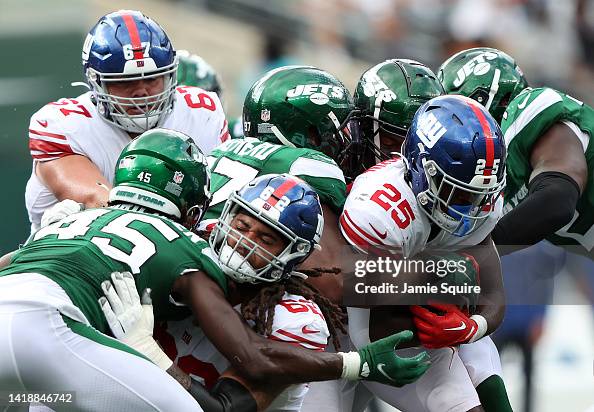 New York Giants v New York Jets New York Giants v New York Jets
