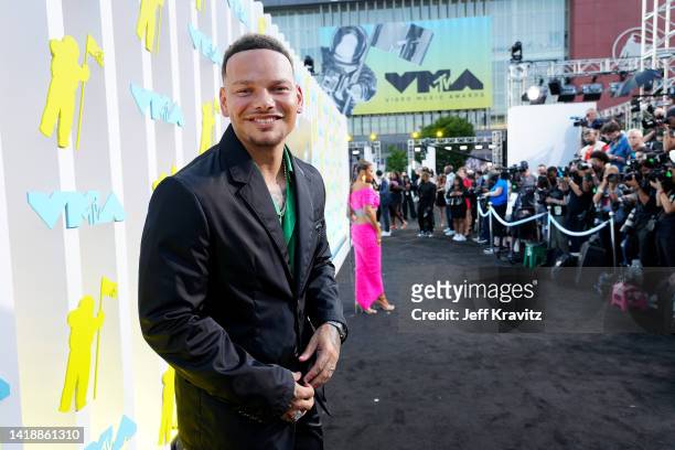 Kane Brown attends the 2022 MTV VMAs at Prudential Center on August 28, 2022 in Newark, New Jersey.