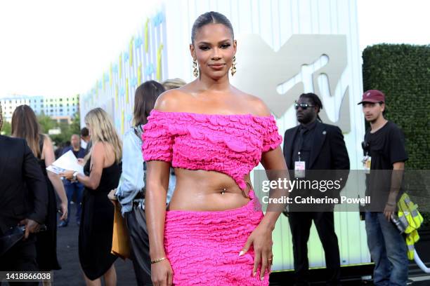 Kamie Crawford attends the 2022 MTV VMAs at Prudential Center on August 28, 2022 in Newark, New Jersey.