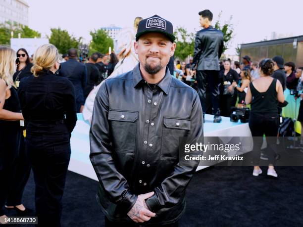 Joel Madden attends the 2022 MTV VMAs at Prudential Center on August 28, 2022 in Newark, New Jersey.