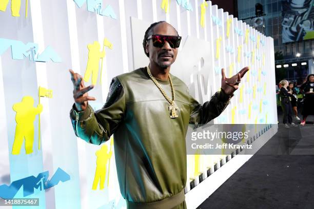 Snoop Dogg attends the 2022 MTV VMAs at Prudential Center on August 28, 2022 in Newark, New Jersey.