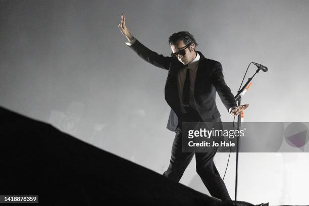 Matt Healy of 1975 performs at Reading Festival day 3 on August 28, 2022 in Reading, England.