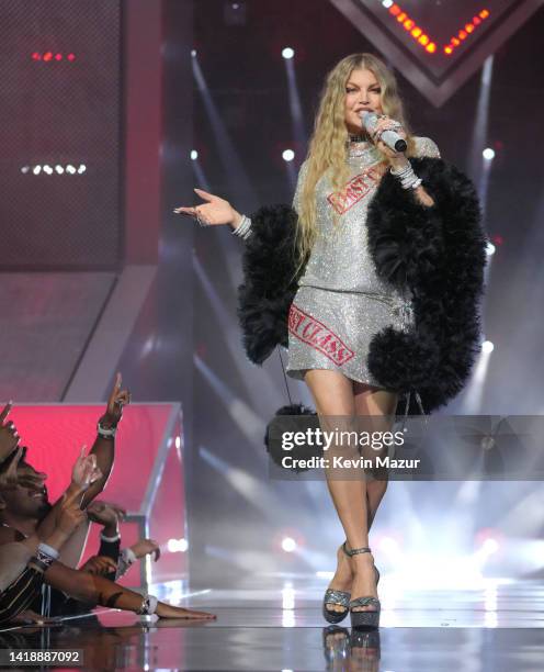 Fergie performs onstage at the 2022 MTV VMAs at Prudential Center on August 28, 2022 in Newark, New Jersey.