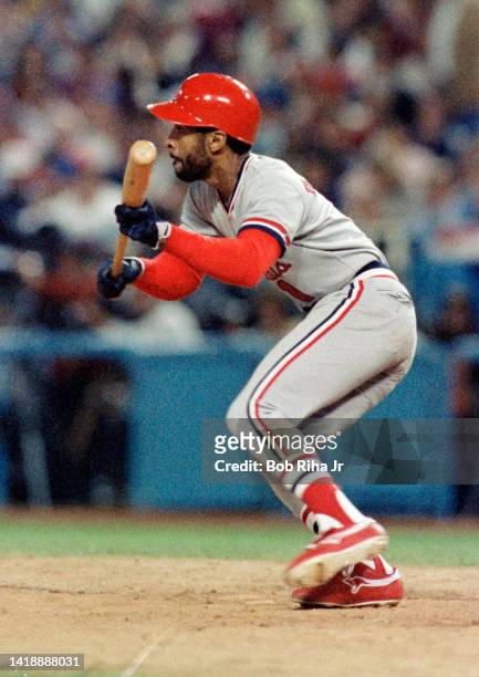 St. Louis Cardinals Ozzie Smith lays down a bunt during Los Angeles Dodgers vs St. Louis Cardinals MLB playoff game, October 10, 1985 in Los Angeles,...