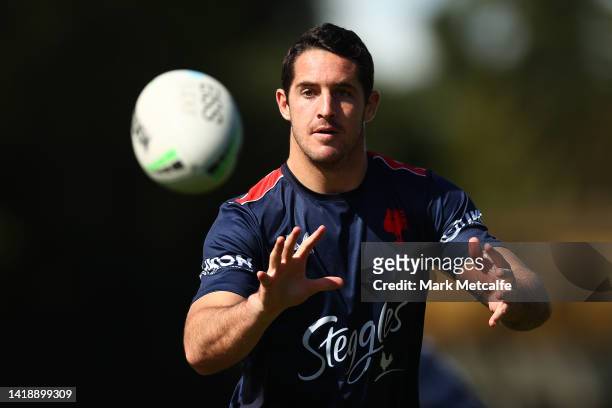Nat Butcher trains during a Sydney Roosters NRL training session at Kippax Lake on August 29, 2022 in Sydney, Australia.