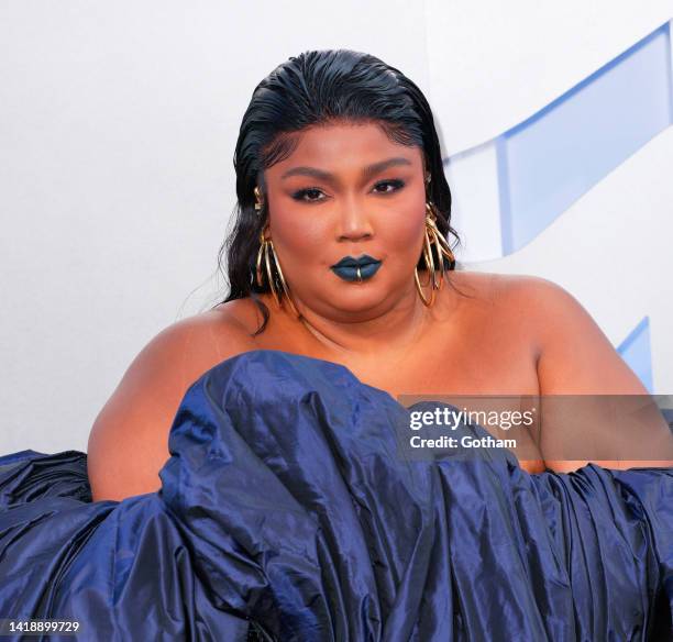 Lizzo arrives at 2022 MTV VMAs at Prudential Center on August 28, 2022 in Newark, New Jersey.