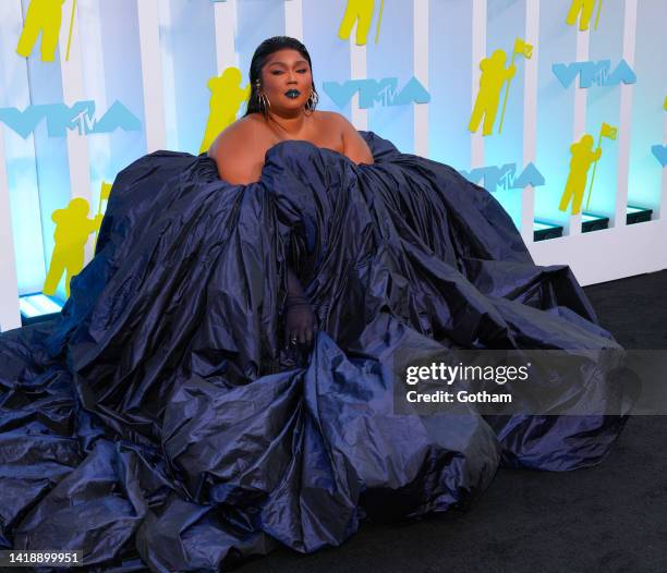 Lizzo arrives at 2022 MTV VMAs at Prudential Center on August 28, 2022 in Newark, New Jersey.