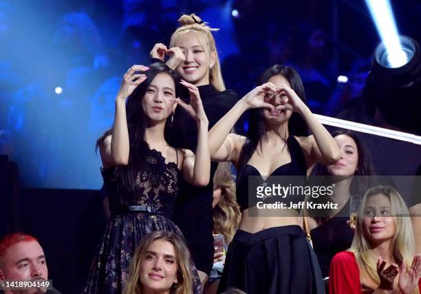 Jisoo, Rosé and Jennie of BLACKPINK in the audience during the 2022 MTV VMAs at Prudential Center on August 28, 2022 in Newark, New Jersey.