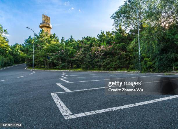 parking lot in the town square - friedenssymbol bildbanksfoton och bilder