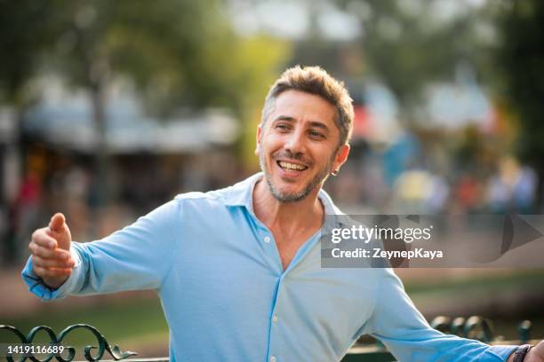 portrait of an adult man - guy with attitude mid shot stock pictures, royalty-free photos & images