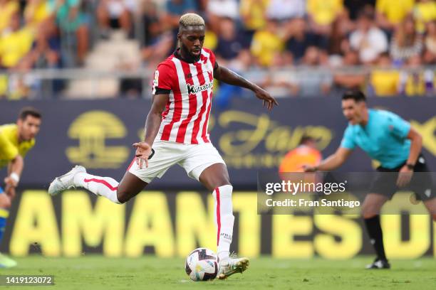 Inaki Williams of Athletic Club fails to score from the penalty spot as the shot is saved by Jeremias Ledesma of Cadiz CF during the LaLiga Santander...