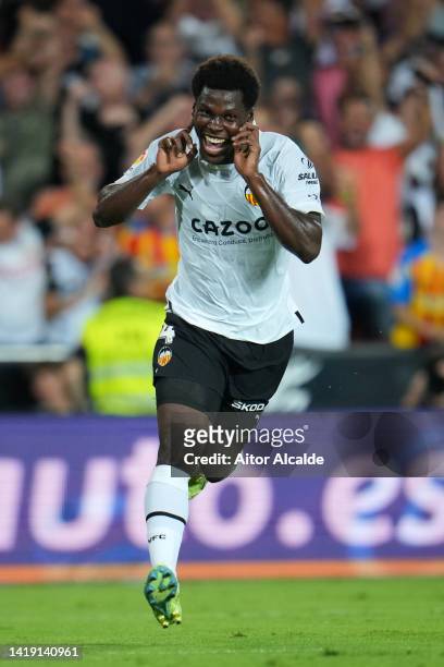 Yunus Musah of Valencia CF celebrates after scoring a goal that was later disallowed following a VAR review during the LaLiga Santander match between...