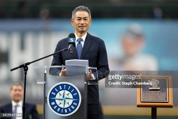 Former Seattle Mariner Ichiro Suzuki speaks during the Mariners Hall of Fame pregame ceremony prior to the game between the Cleveland Guardians and...
