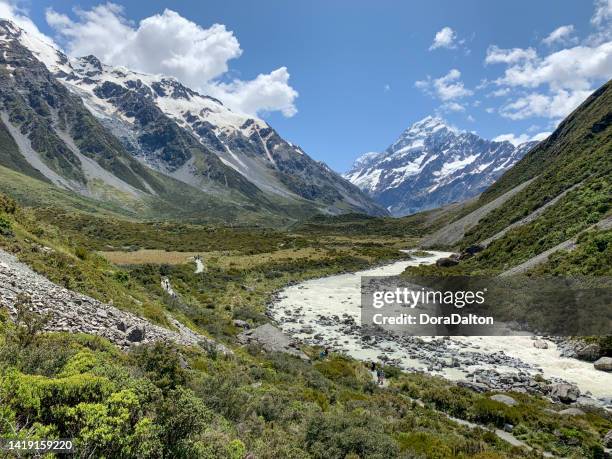 mount cook nationalpark landschaft, südinsel, neuseeland - mt cook stock-fotos und bilder