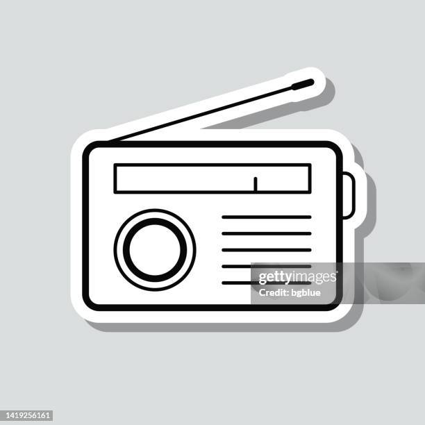503 Ilustraciones de Radio Antigua - Getty Images 503 Ilustraciones de Radio Antigua - Getty Images