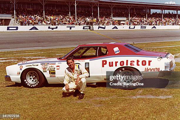 David Pearson started off the NASCAR Cup season at Daytona International Speedway by winning the Daytona 500 in a wild, crashing finish with...