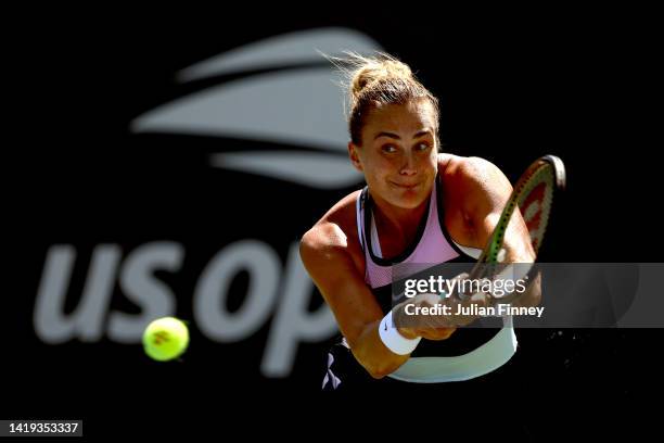 Aryna Sabalenka returns a shot against Catherine Harrison of the United States in their Women's Singles First Round match on Day Two of the 2022 US...