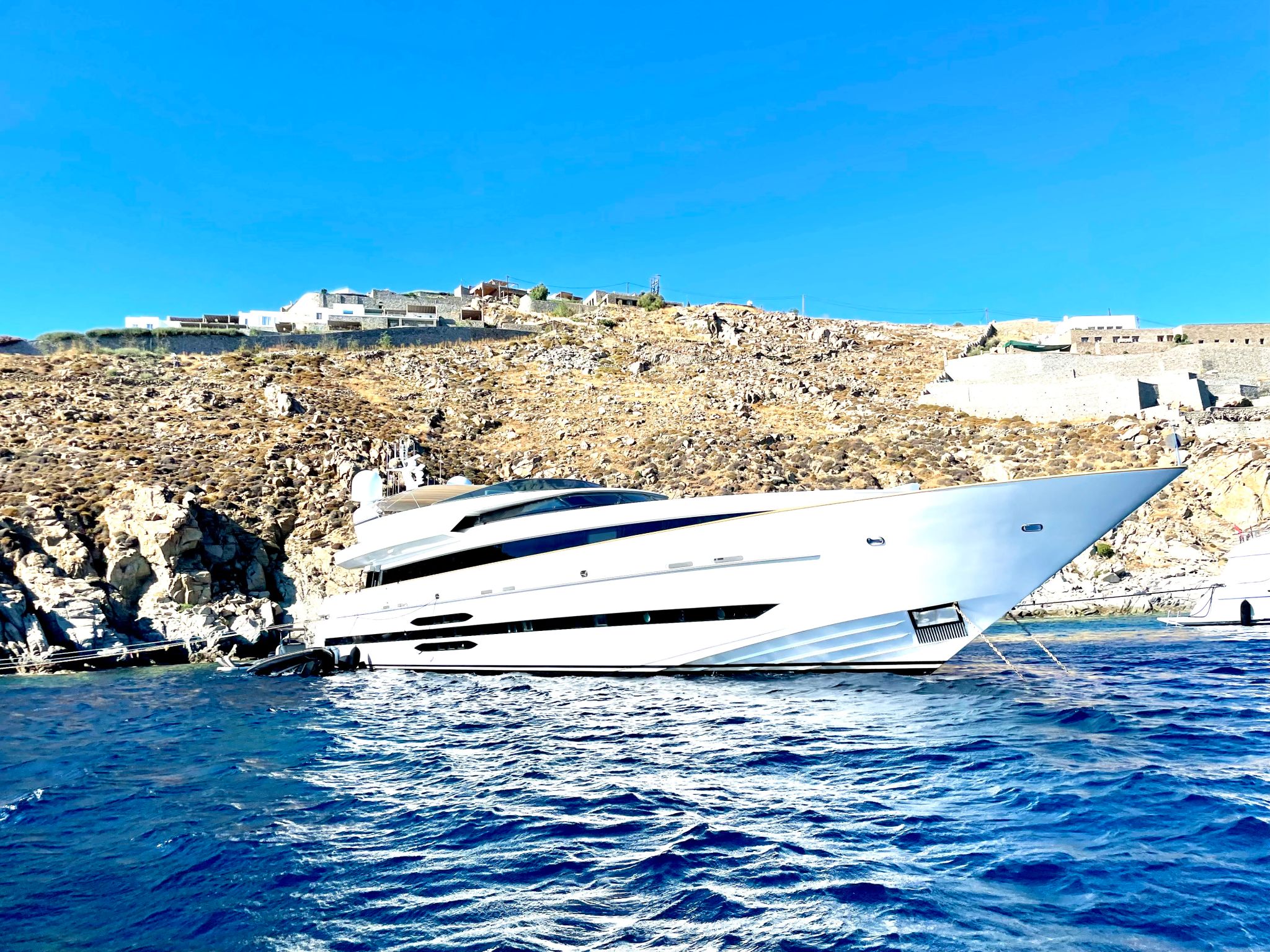 luxury yacht AI